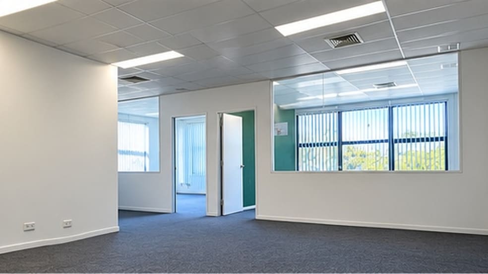 Click to view all images Unit 2/47 Learoyd Road Acacia Ridge QLD 4110 - Image 3