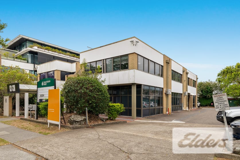 Click to view all images 1/6 Qualtrough Street Woolloongabba QLD 4102 - Image 3