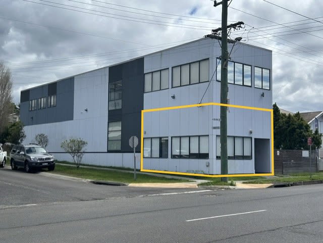 Click to view all images 1/86 Auburn Street Wollongong NSW 2500 - Image 1