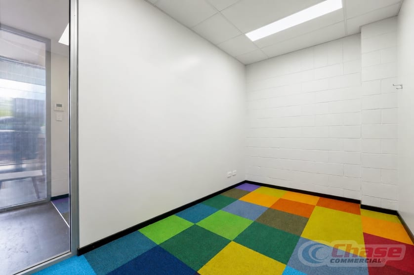 Click to view all images 60 Morley Street Coorparoo QLD 4151 - Image 4