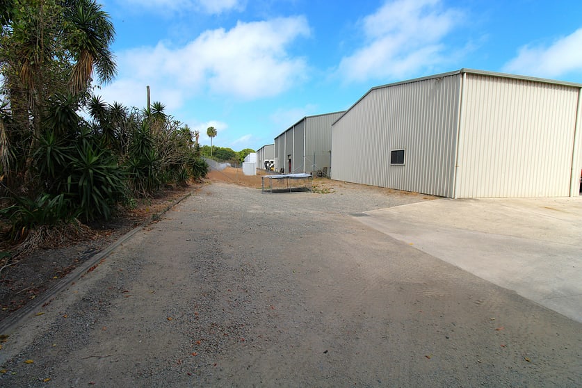 Click to view all images Shed A/29 Campbell Street Slade Point QLD 4740 - Image 3
