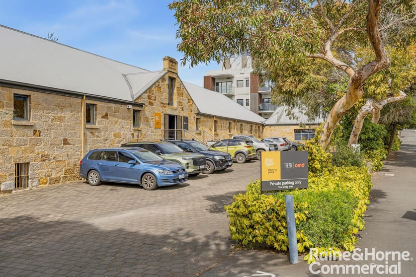 Click to view all images Part/210 Collins Street Hobart TAS 7000 - Image 2