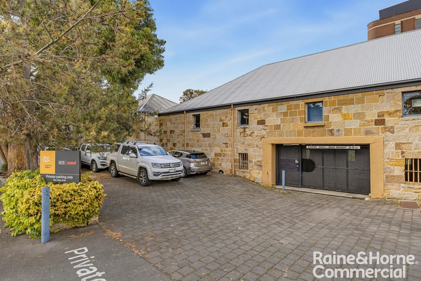 Click to view all images Part/210 Collins Street Hobart TAS 7000 - Image 3