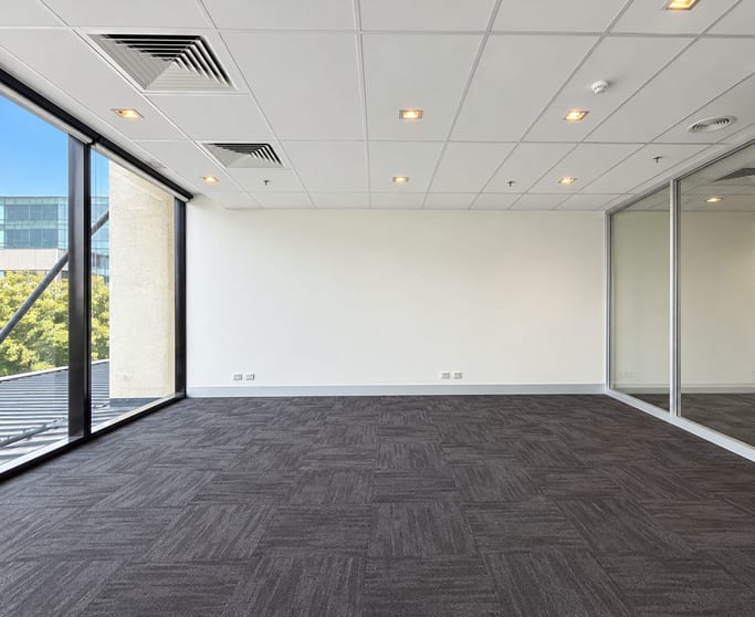 Click to view all images 408A/100 Harbour Esplanade Docklands VIC 3008 - Image 3
