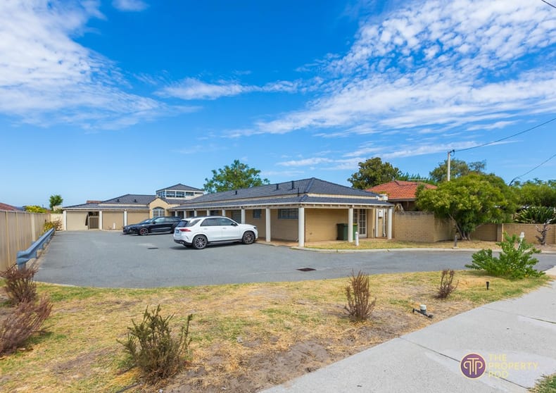 Click to view all images 25 Mills Street South Cannington WA 6107 - Image 1