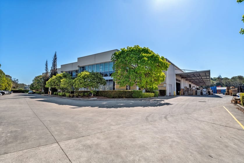 Click to view all images Building 1 & 2 5 Williamson Road Ingleburn NSW 2565 - Image 4