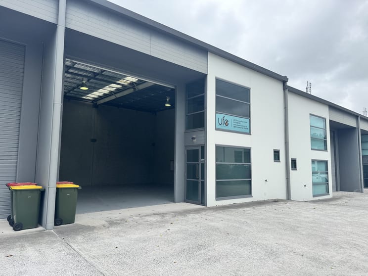 Click to view all images Unit 2/43-45 Claude Boyd Parade Corbould Park QLD 4551 - Image 1