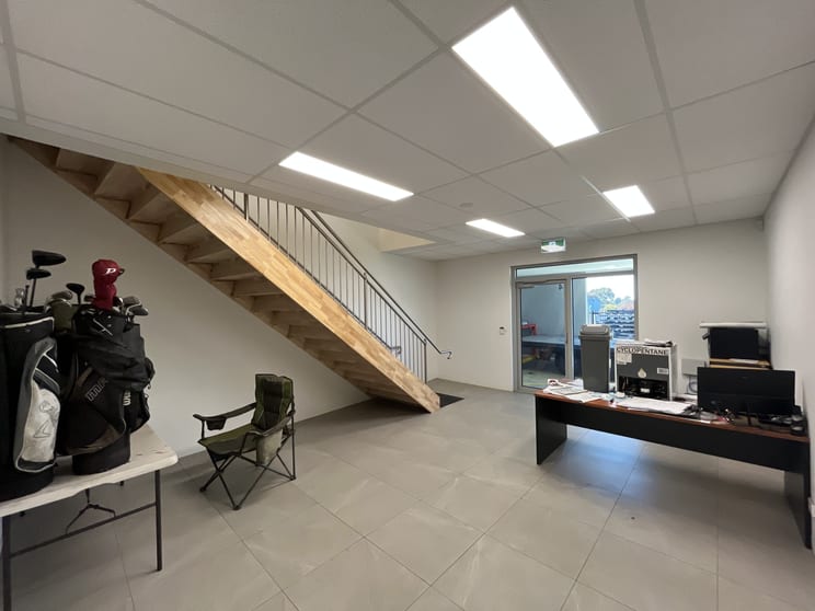 Click to view all images Unit 4/41-45 Kurrle Road Sunbury VIC 3429 - Image 3