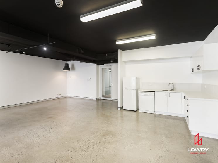 Click to view all images 102/54 Alexander Street Crows Nest NSW 2065 - Image 2