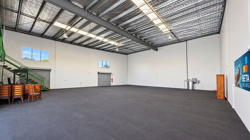 Click to view all images 5/10 Machinery Avenue Warana QLD 4575 - Image 3