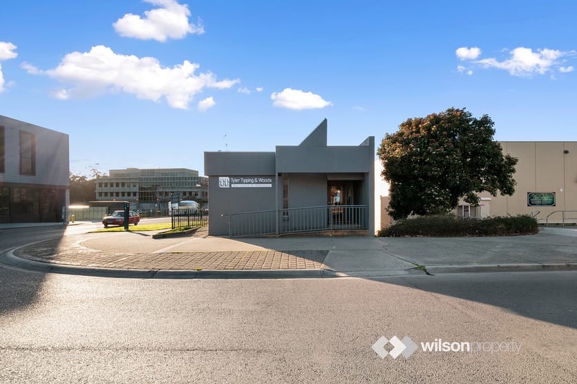 Click to view all images 190 & 190A Franklin Street Traralgon VIC 3844 - Image 2
