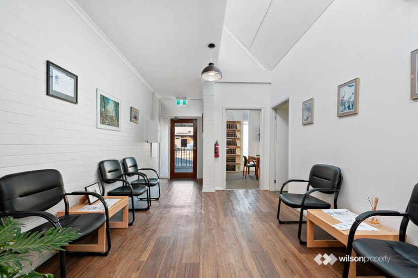 Click to view all images 190 & 190A Franklin Street Traralgon VIC 3844 - Image 3