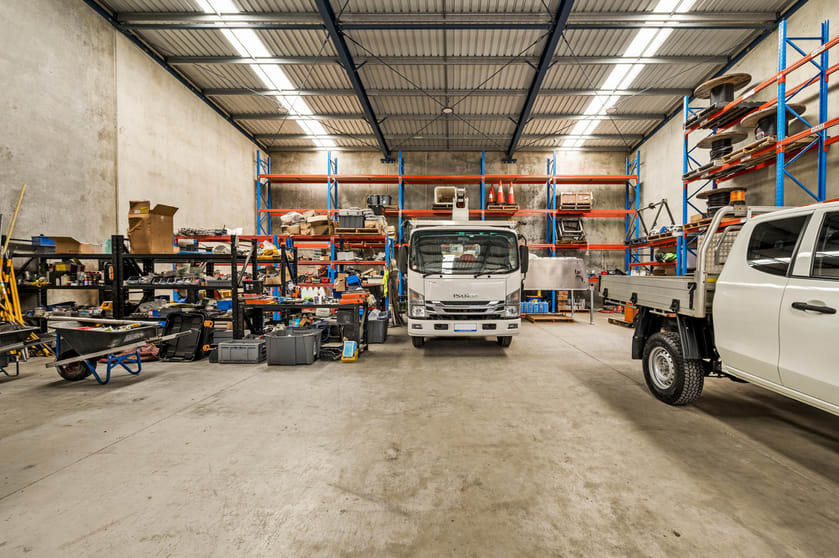 Click to view all images 2/12 Combarton Street Brendale QLD 4500 - Image 2