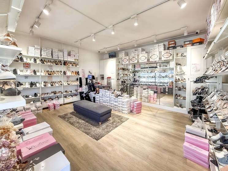 Click to view all images Shop 4/206 Forest Road Hurstville NSW 2220 - Image 3