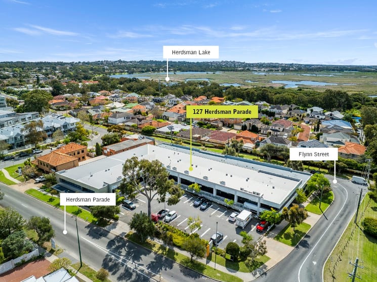 Click to view all images 19/127 Herdsman Parade Wembley WA 6014 - Image 1