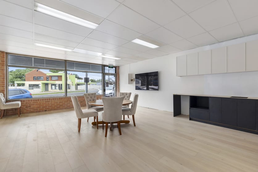 Click to view all images 145 Canterbury Road Heathmont VIC 3135 - Image 3