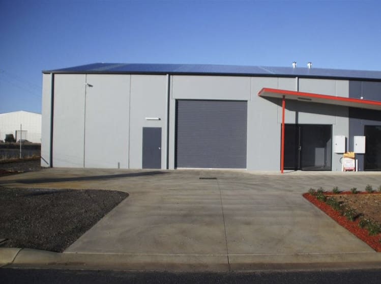 Click to view all images 1/63 Holder Road Bannockburn VIC 3331 - Image 2