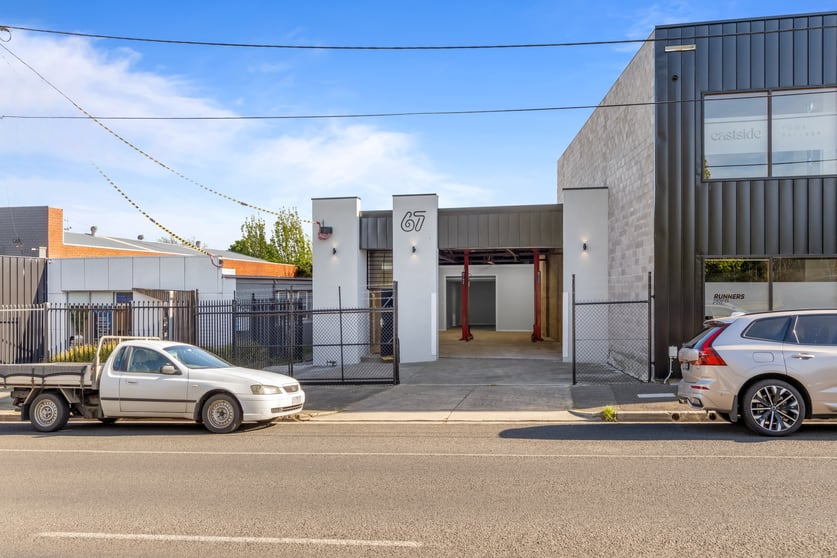 Click to view all images 67 Scott Parade Ballarat East VIC 3350 - Image 2