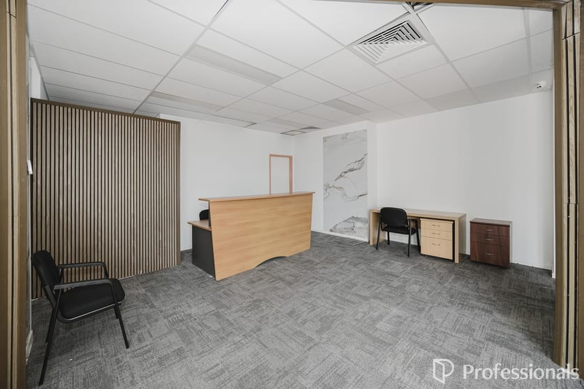 Click to view all images 7/2 Marchwood Boulevard Butler WA 6036 - Image 3