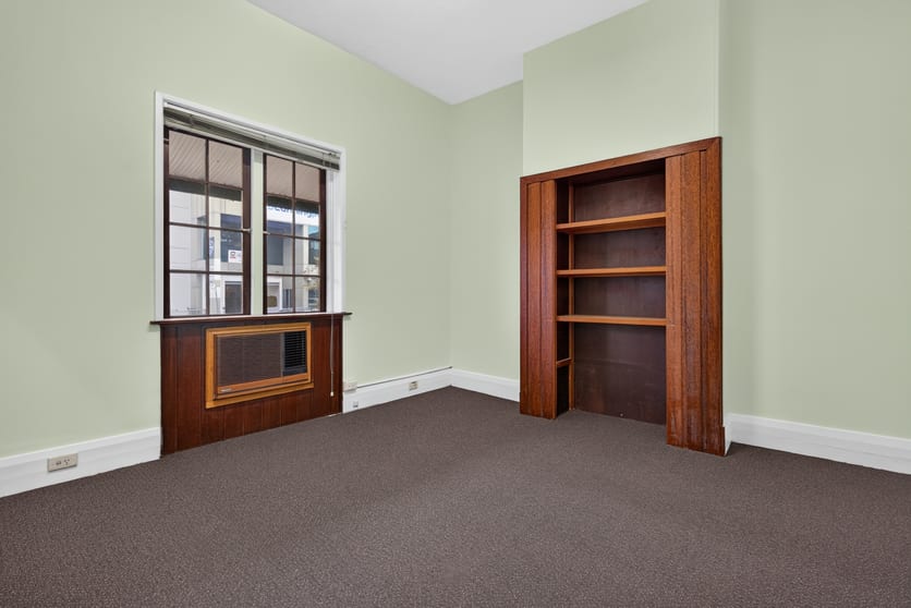 Click to view all images 32 Grose Street Parramatta NSW 2150 - Image 3