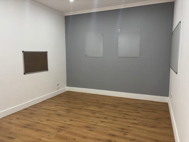 Click to view all images Shop 5/342 Camden Valley Way Narellan NSW 2567 - Image 3