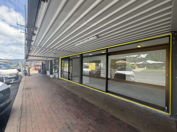 Click to view all images 16 & 17/157-159 Shute Harbour Road Cannonvale QLD 4802 - Image 1