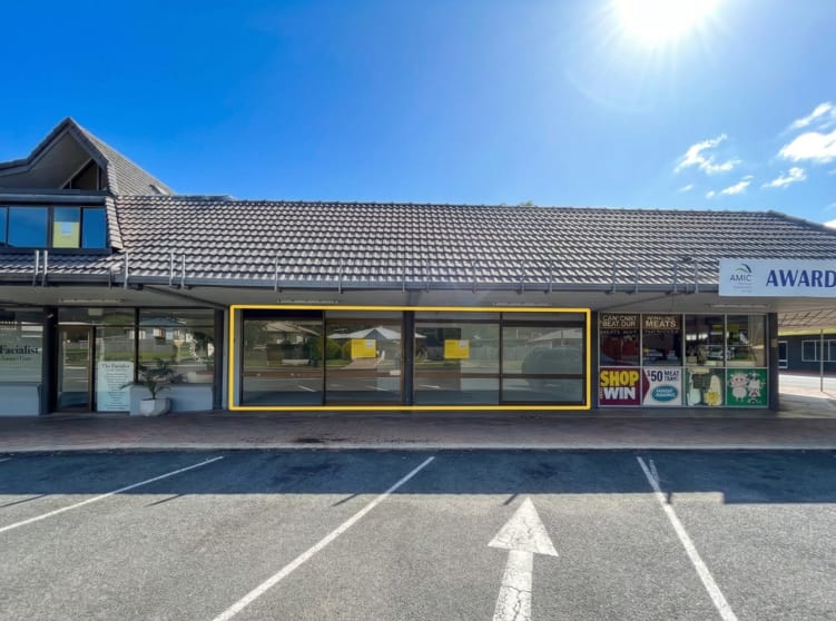 Click to view all images 16 & 17/157-159 Shute Harbour Road Cannonvale QLD 4802 - Image 2