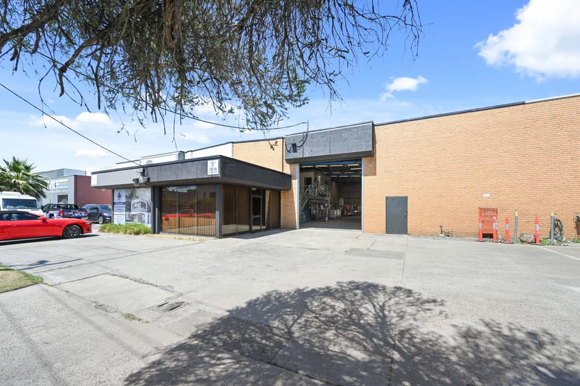 Click to view all images UNIT 2/10-16 Stephen Road Dandenong South VIC 3175 - Image 1