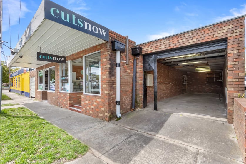 1C Longley Street Alfredton VIC 3350 - Image 2