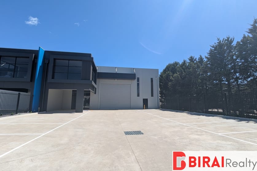 Click to view all images 29 Rushwood Drive Craigieburn VIC 3064 - Image 1