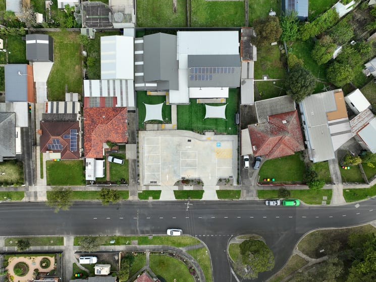 Click to view all images 6-8 Winifred Street Morwell VIC 3840 - Image 3