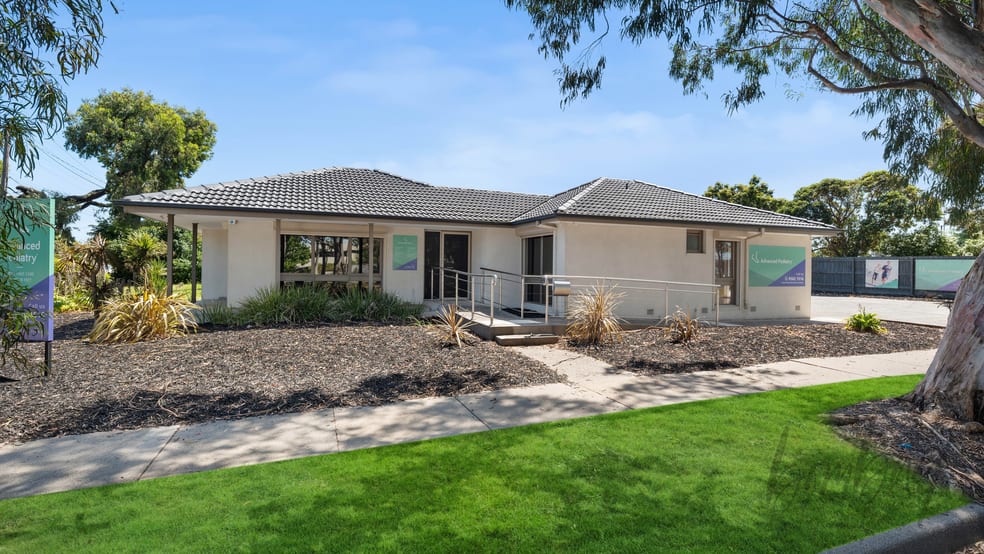 14 Yardley Drive Wheelers Hill VIC 3150 - Image 1