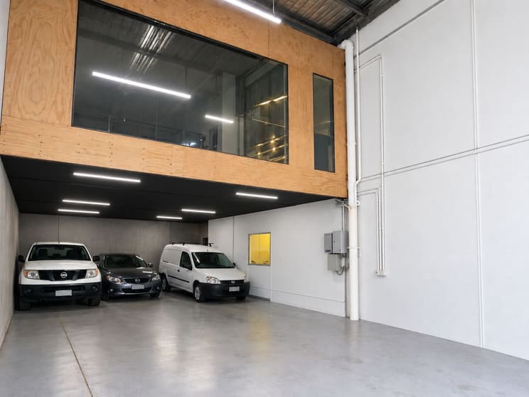 1/323 Ingles Street Port Melbourne VIC 3207 - Image 3