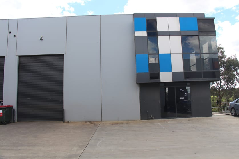Click to view all images 14/23 Northpark Drive Somerton VIC 3062 - Image 2