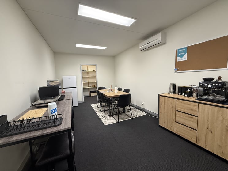 Click to view all images Unit 4B/6 Dacre Street Mitchell ACT 2911 - Image 3