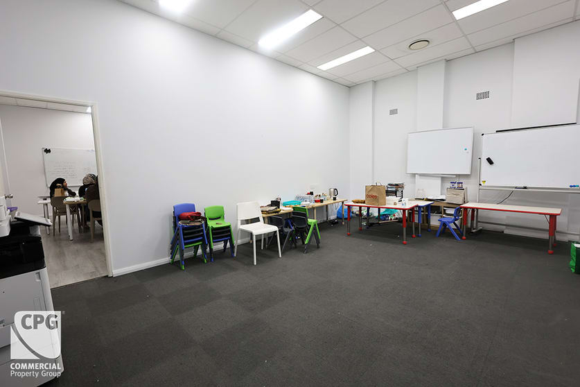 Click to view all images 1 & 7/228 Chapel Road Bankstown NSW 2200 - Image 3