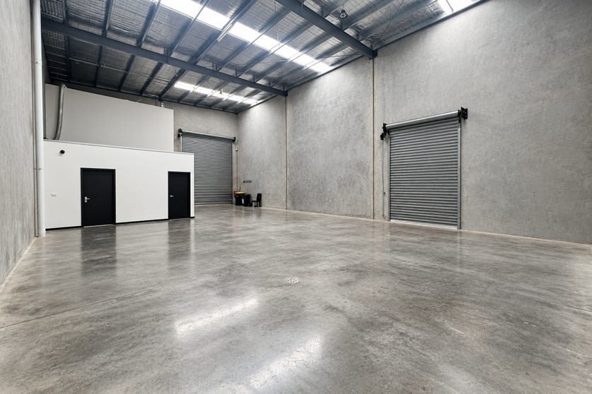Click to view all images 61A Merri Concourse Campbellfield VIC 3061 - Image 2