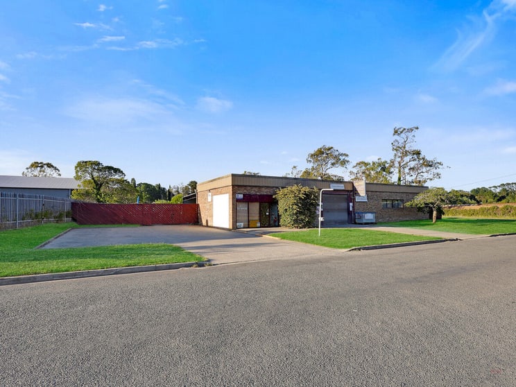 Click to view all images 1-3 Alcorn Street Bowral NSW 2576 - Image 1