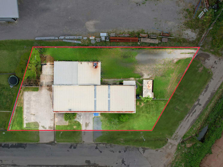 Click to view all images 1-3 Alcorn Street Bowral NSW 2576 - Image 3