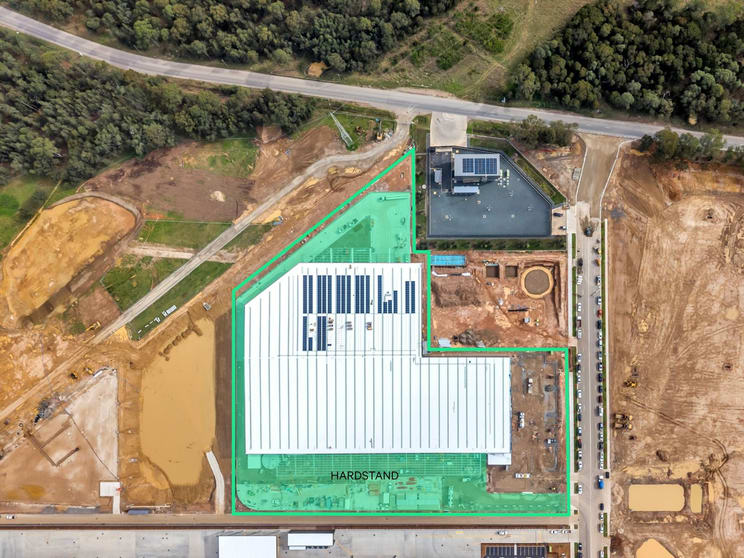 Click to view all images Lot 2 287 Luddenham Road Orchard Hills NSW 2748 - Image 2