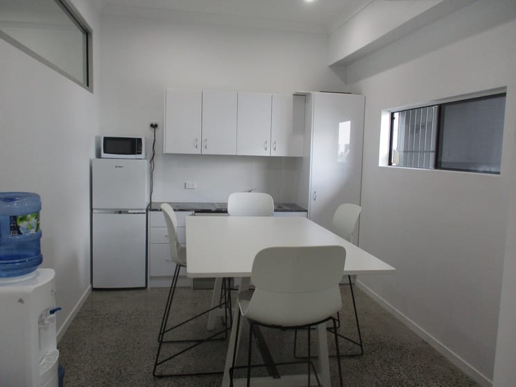 Click to view all images Ground Floor Suite 6-7/9-11 Sheridan Street Cairns City QLD 4870 - Image 3