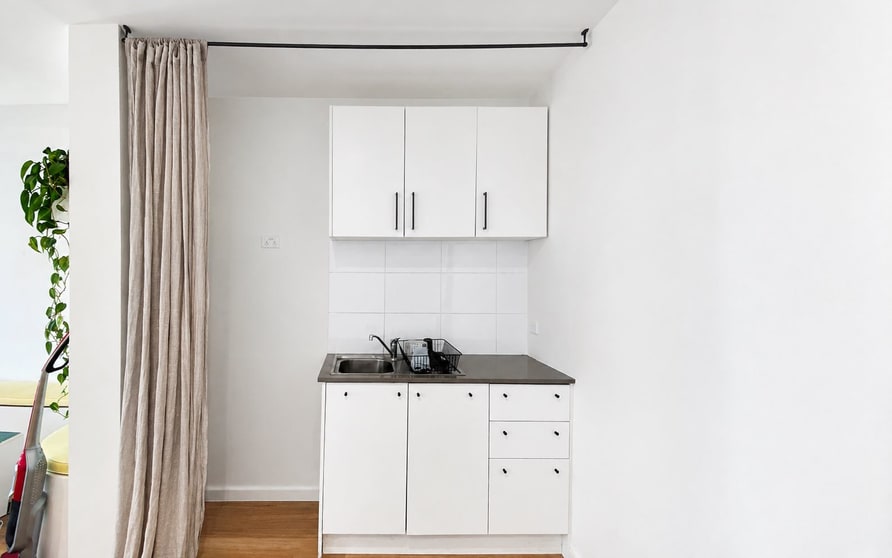 Click to view all images 6/30 Middleton Street Byron Bay NSW 2481 - Image 3