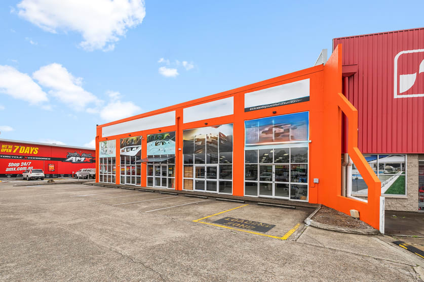 1/100 Redland Bay Road Capalaba QLD 4157 - Image 1