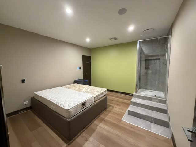 Click to view all images 6 hamlet street Cheltenham VIC 3192 - Image 3