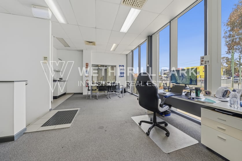 Click to view all images Wetherill Park NSW 2164 - Image 3