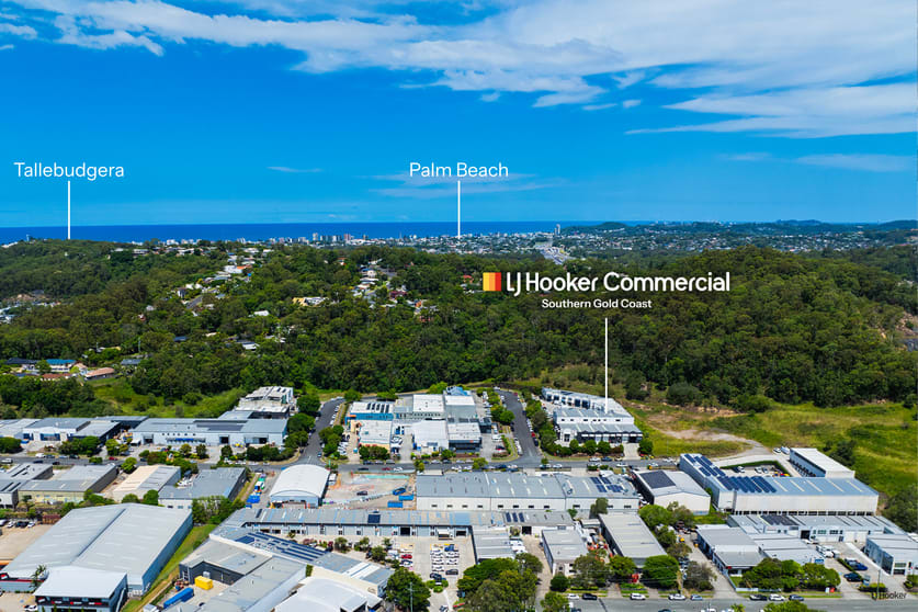 Click to view all images 10/8 Fortitude Crescent Burleigh Heads QLD 4220 - Image 1