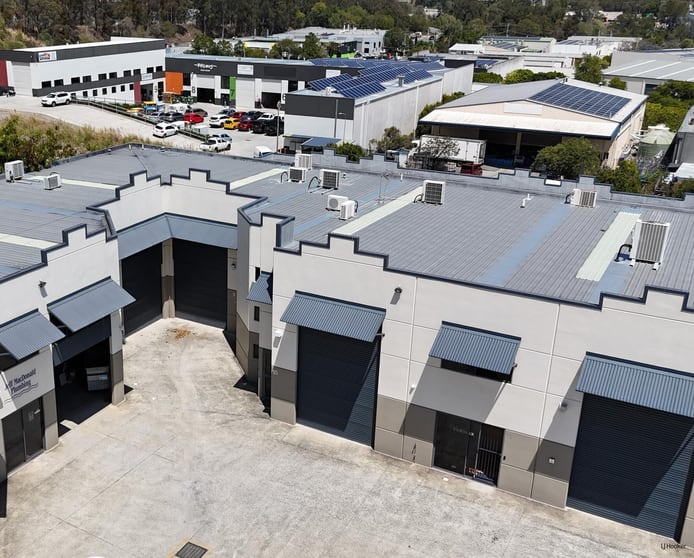 Click to view all images 10/8 Fortitude Crescent Burleigh Heads QLD 4220 - Image 3