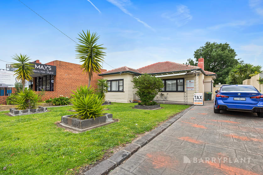 Click to view all images 101 Wheatsheaf Road Glenroy VIC 3046 - Image 2
