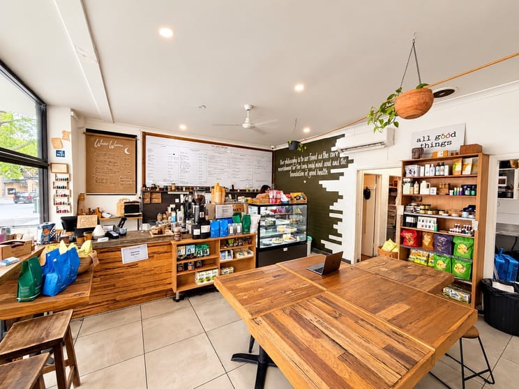 Click to view all images 3/91 Burelli Street Wollongong NSW 2500 - Image 2