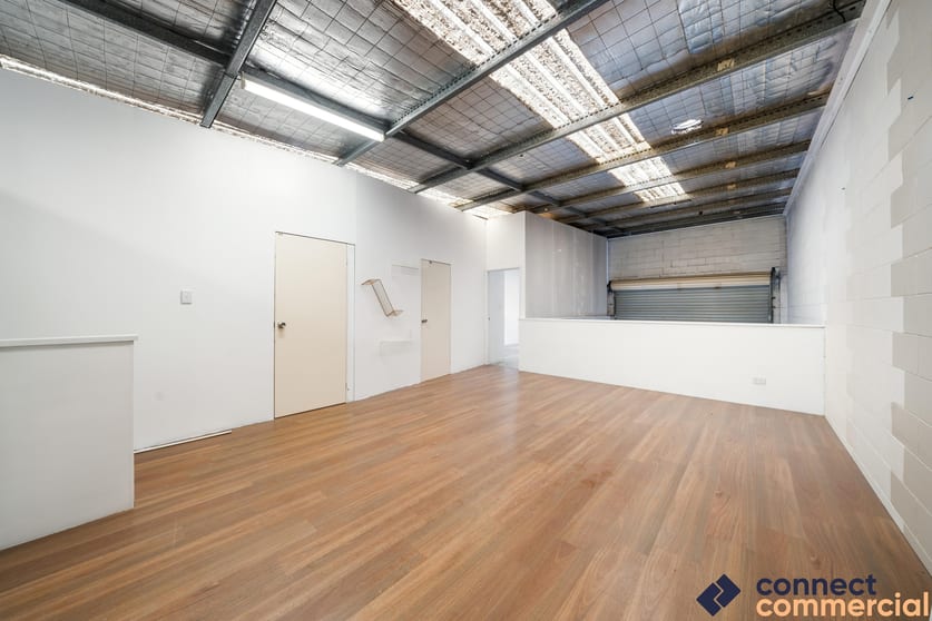 Click to view all images 2/45 Taree Street Burleigh Heads QLD 4220 - Image 2